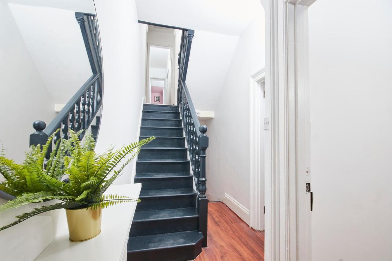 5 Bed House In Leamington Spa Perfect For Contractors With 7 Beds By Purestay - 14 Night Min! 외부 사진