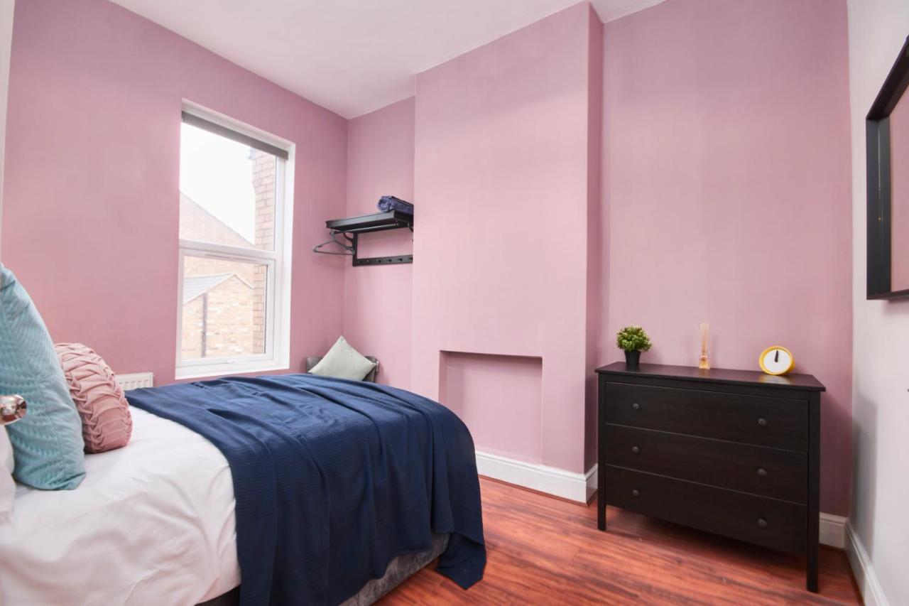 5 Bed House In Leamington Spa Perfect For Contractors With 7 Beds By Purestay - 14 Night Min! 외부 사진