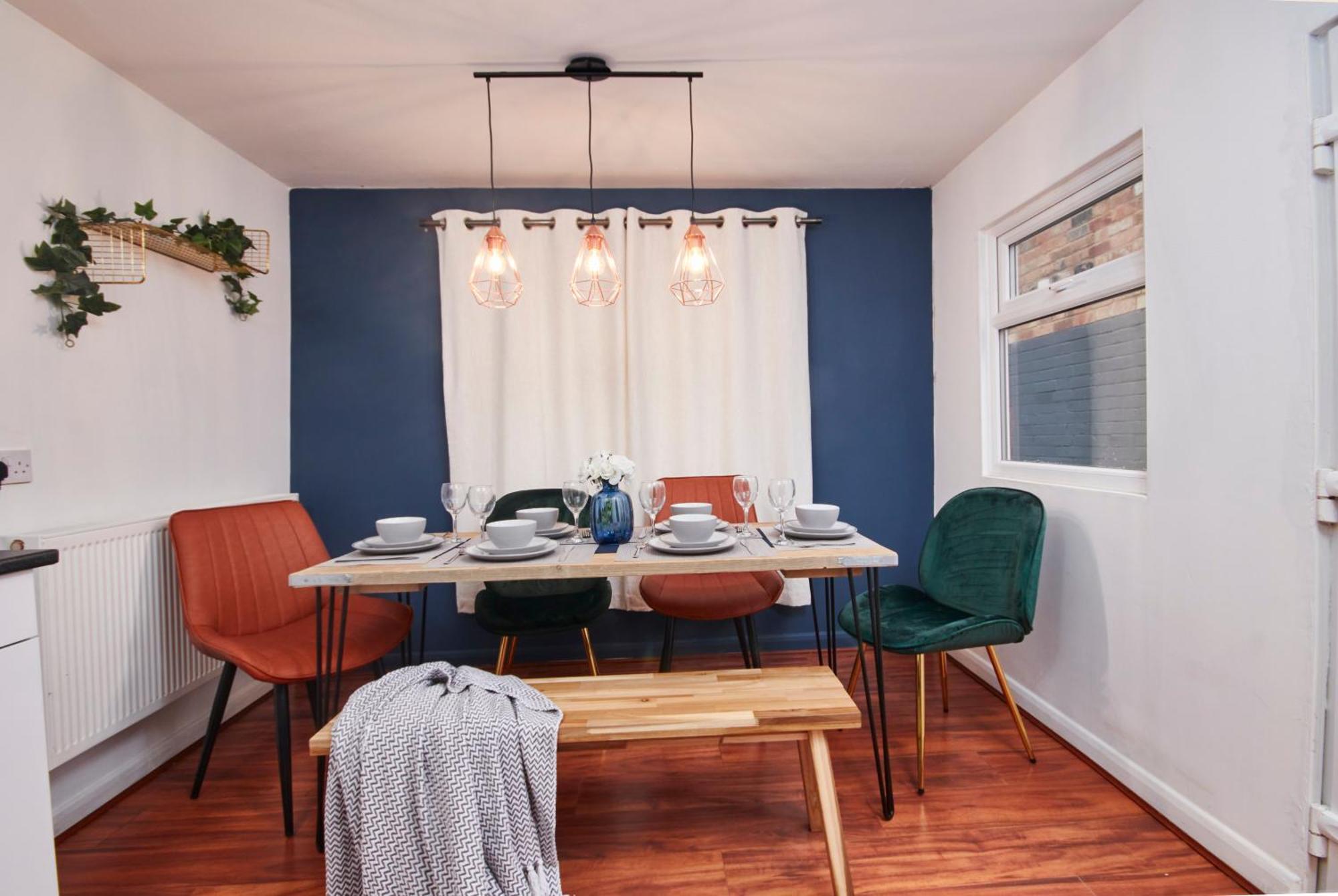 5 Bed House In Leamington Spa Perfect For Contractors With 7 Beds By Purestay - 14 Night Min! 외부 사진